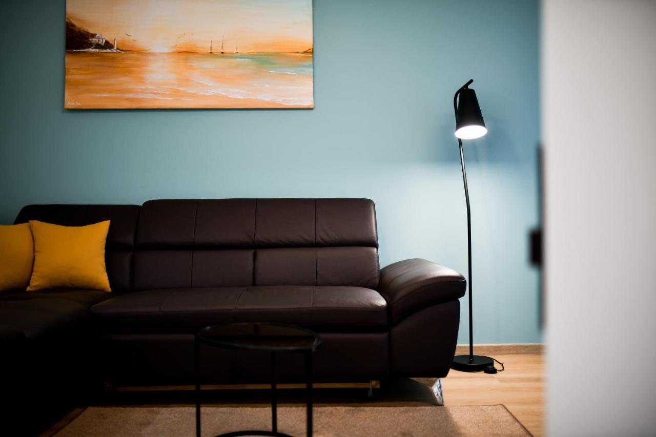 Crowonder Apartments & Rooms Oaza With Heated Swimming Pool And Sauna Туран Екстериор снимка