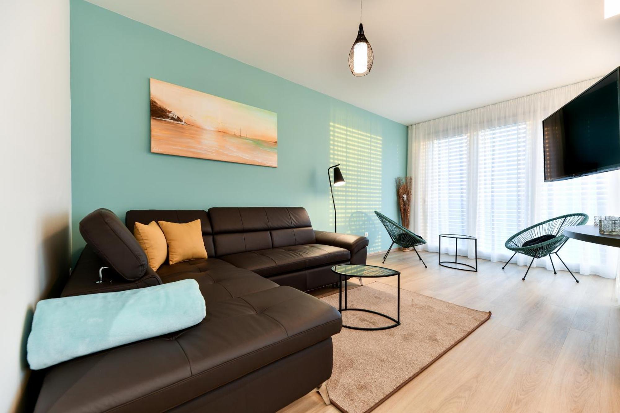 Crowonder Apartments & Rooms Oaza With Heated Swimming Pool And Sauna Туран Екстериор снимка